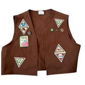 Girl Scouts Brownie Brown Uniform Vest Girls Medium Pins Patch Patches USA